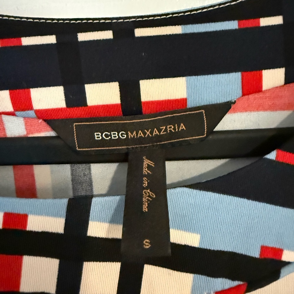 BCBGMaxAzria Geometric Pattern Dress - Picture 3 of 9